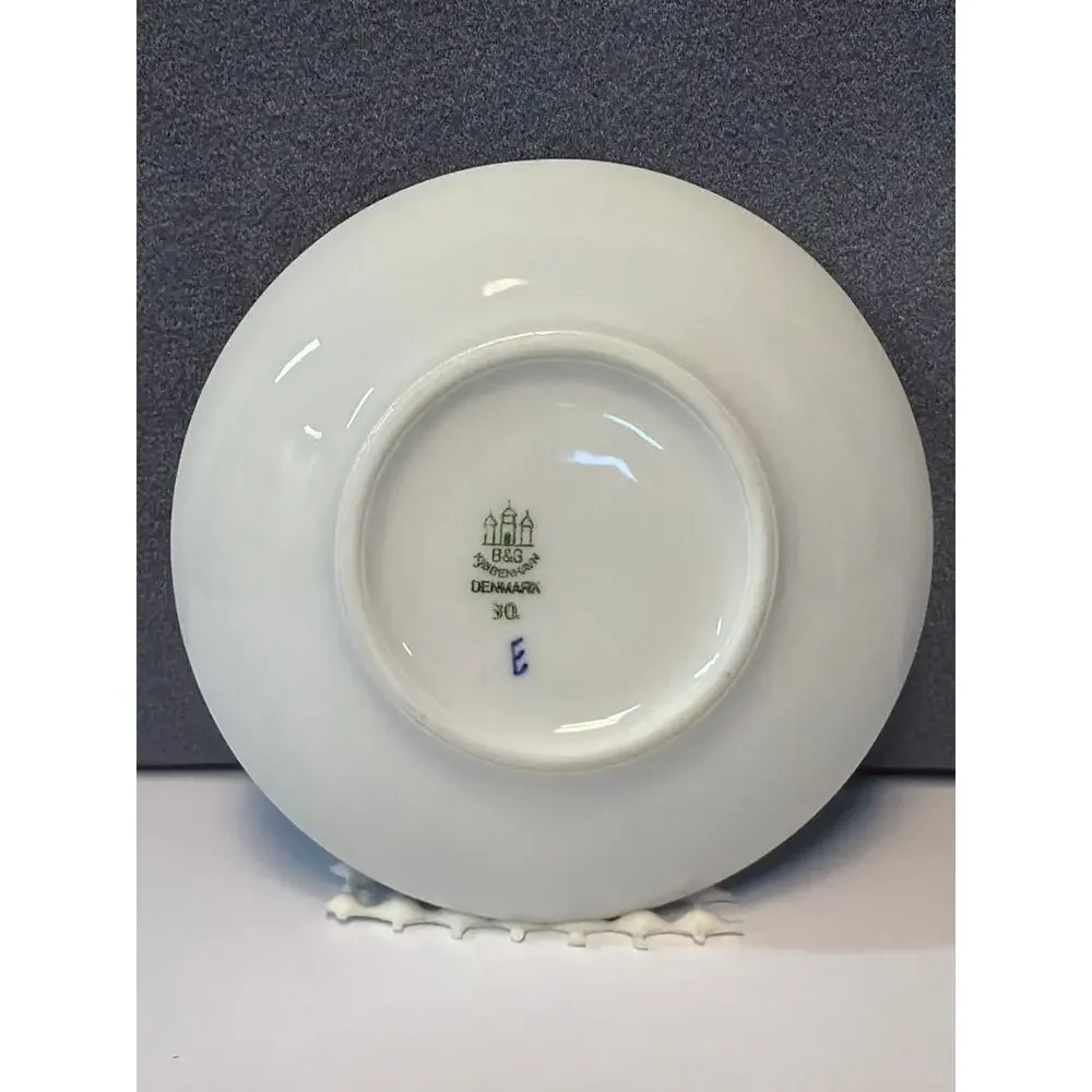 VTG Bing & Grondahl B&G Christmas Rose 4 1/4" Trinket Dish Jewelry Tray Ashtray - Picture 2 of 5
